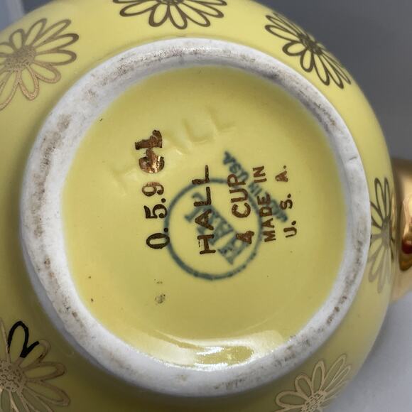 Hall China Yellow and Gold Teapot with Floral‎ Design 4 Cup Made in USA - Picture 9 of 12